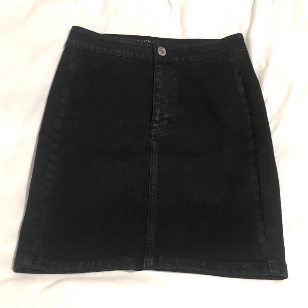American Eagle Black Jean Skirt